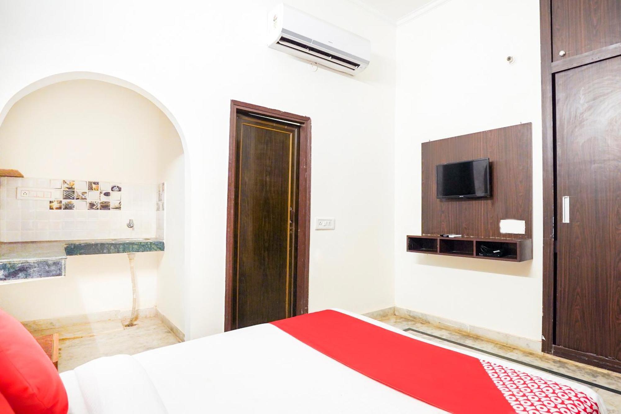 Kālkāji Devi Hotel O Ratiram Palace By Wamson מראה חיצוני תמונה